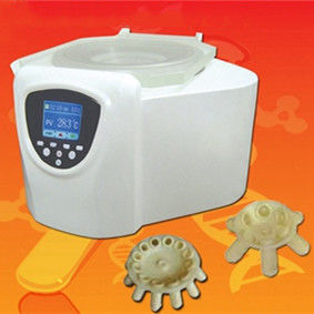 จอแสดงผล TFT LCD True Color Centrifuge ความเร็วต่ำ 24 × 10mL